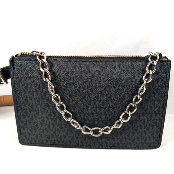 Michael Kors Belt Bag With Silver Tone Chain & A Michael Kors ID & Card Carrier - Picture 3 of 15